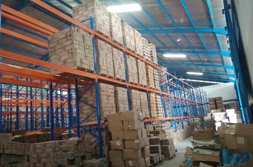 Rekomendasi Rak untuk Industri Tekstil: Rapi dan Mudah Diakses